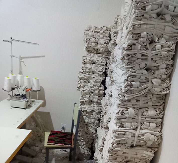 生產(chǎn)車(chē)間四